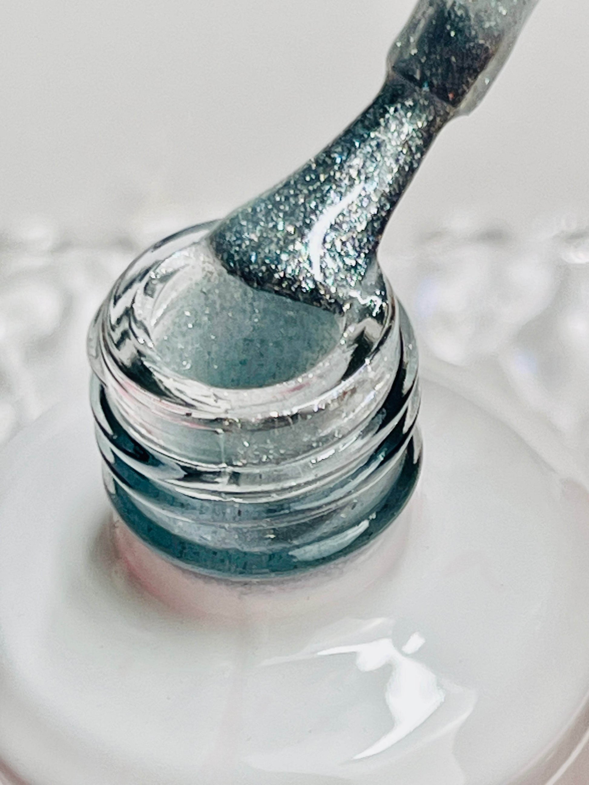 NÜD 109 Frozen- HEMA FREE Rubber Base 15ml - Luxie Nail