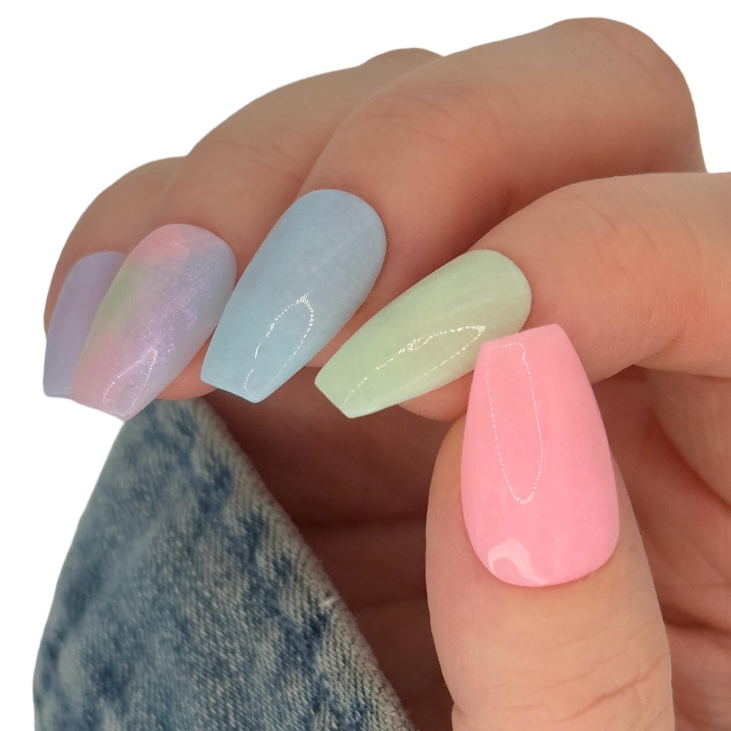 🧁 Let Them Eat Cake Shimmers Acrylic Dip Powder- Luxie Nail