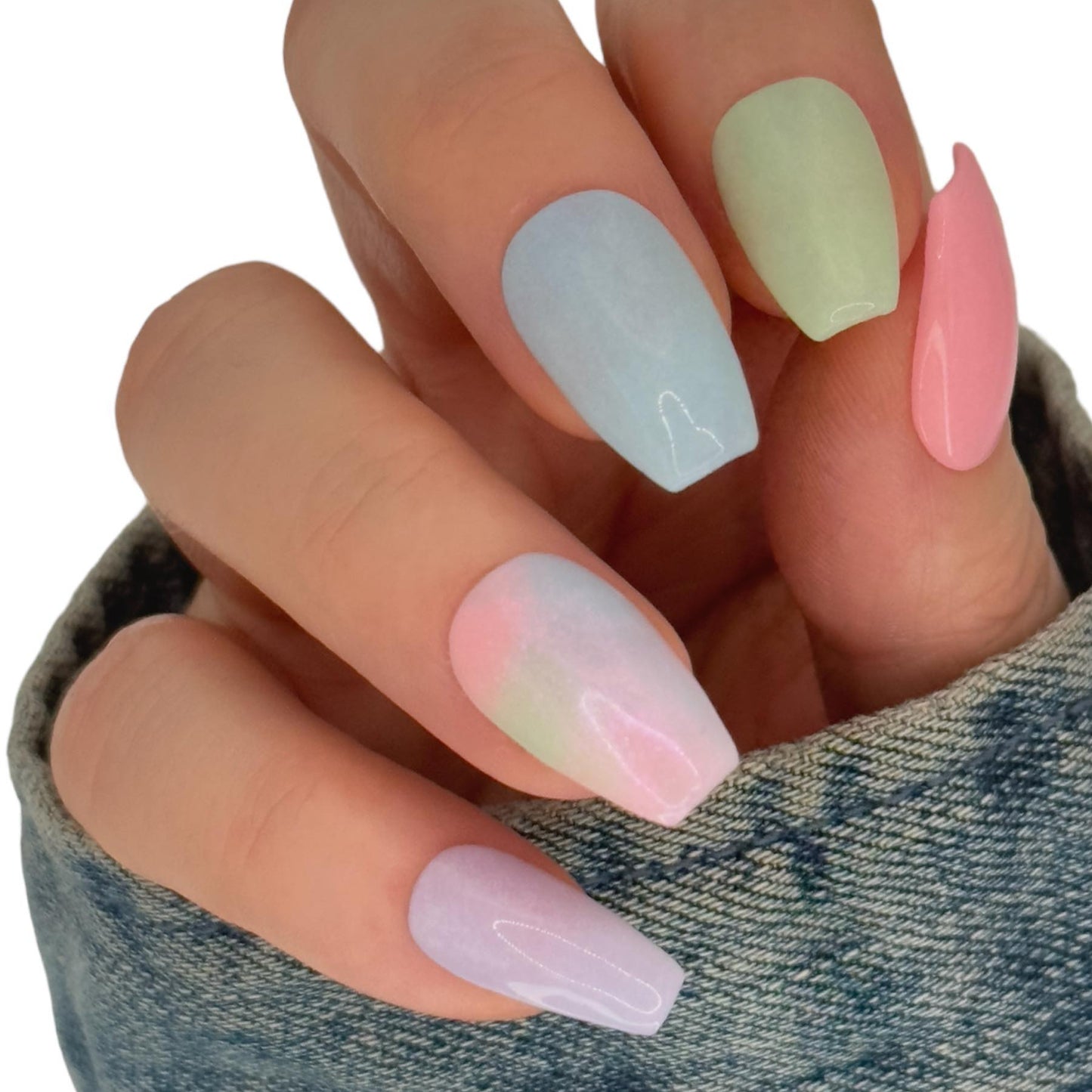 🧁 Let Them Eat Cake Shimmers Acrylic Dip Powder- Luxie Nail