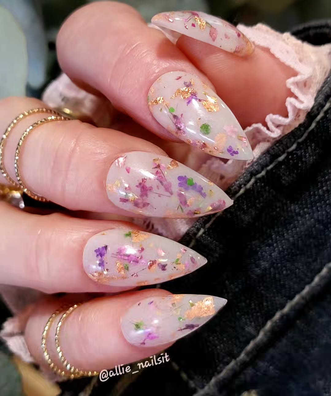 Lola Acrylic Dip Powder- Luxie Nail