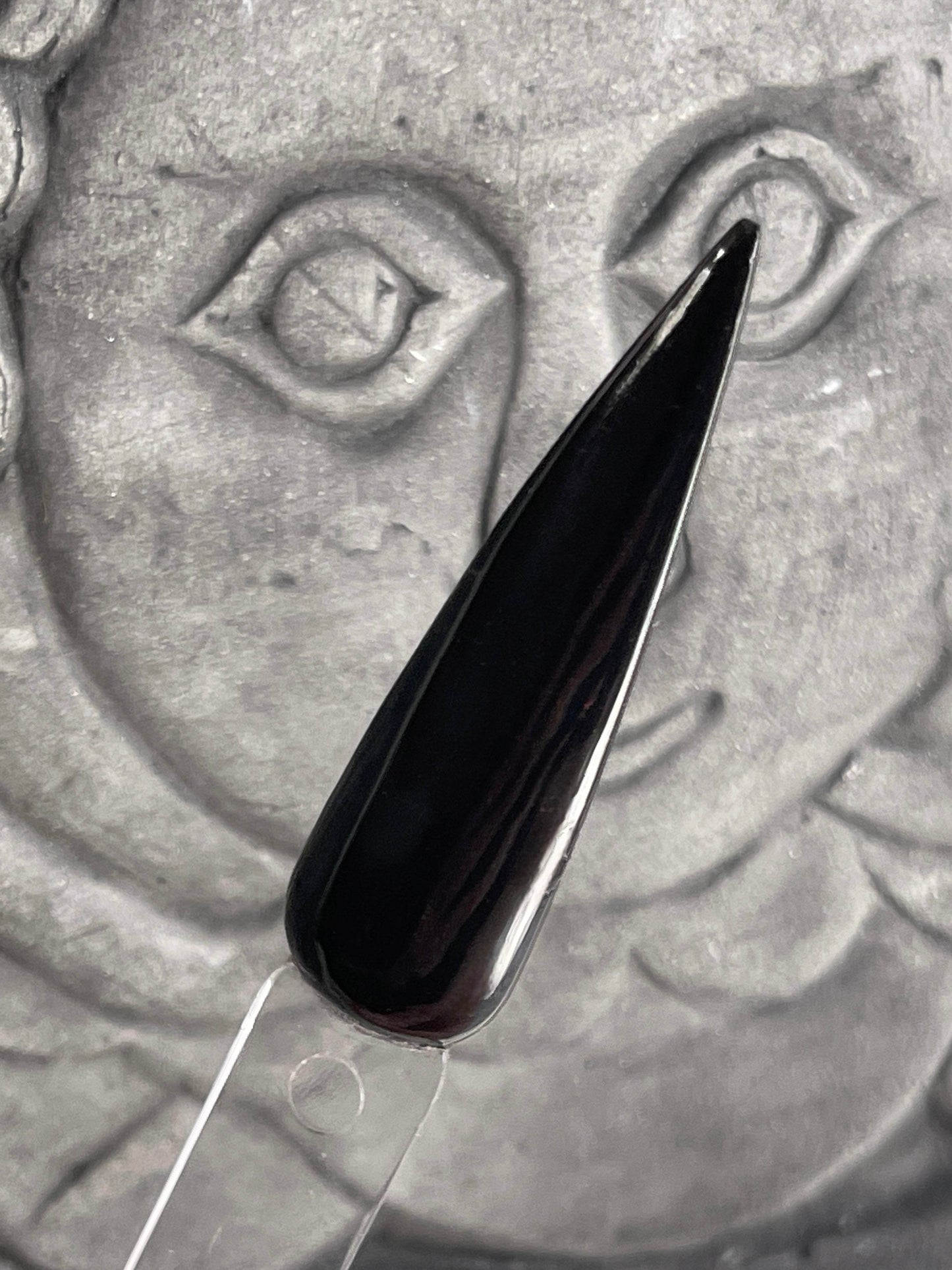 Gothic - Luxie Nail