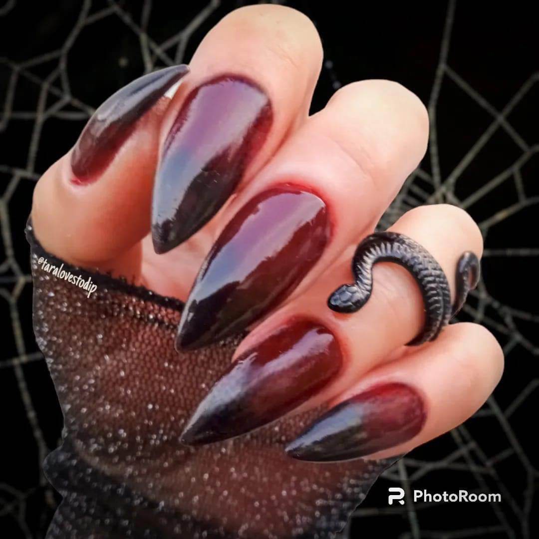 Oxblood Acrylic Dip Powder- Luxie Nail