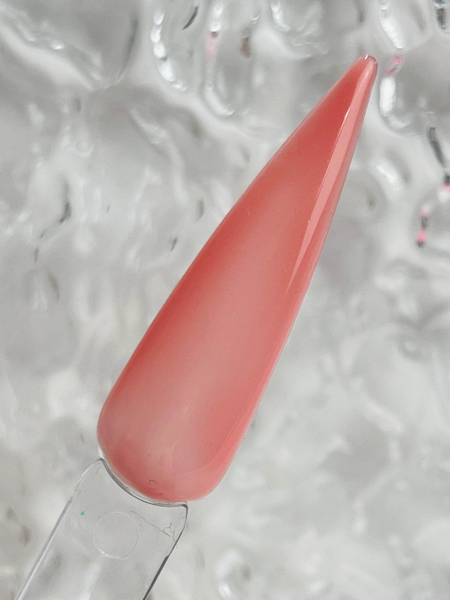NÜD 024 Pink Salmon- HEMA FREE Rubber Base 15ml - Luxie Nail