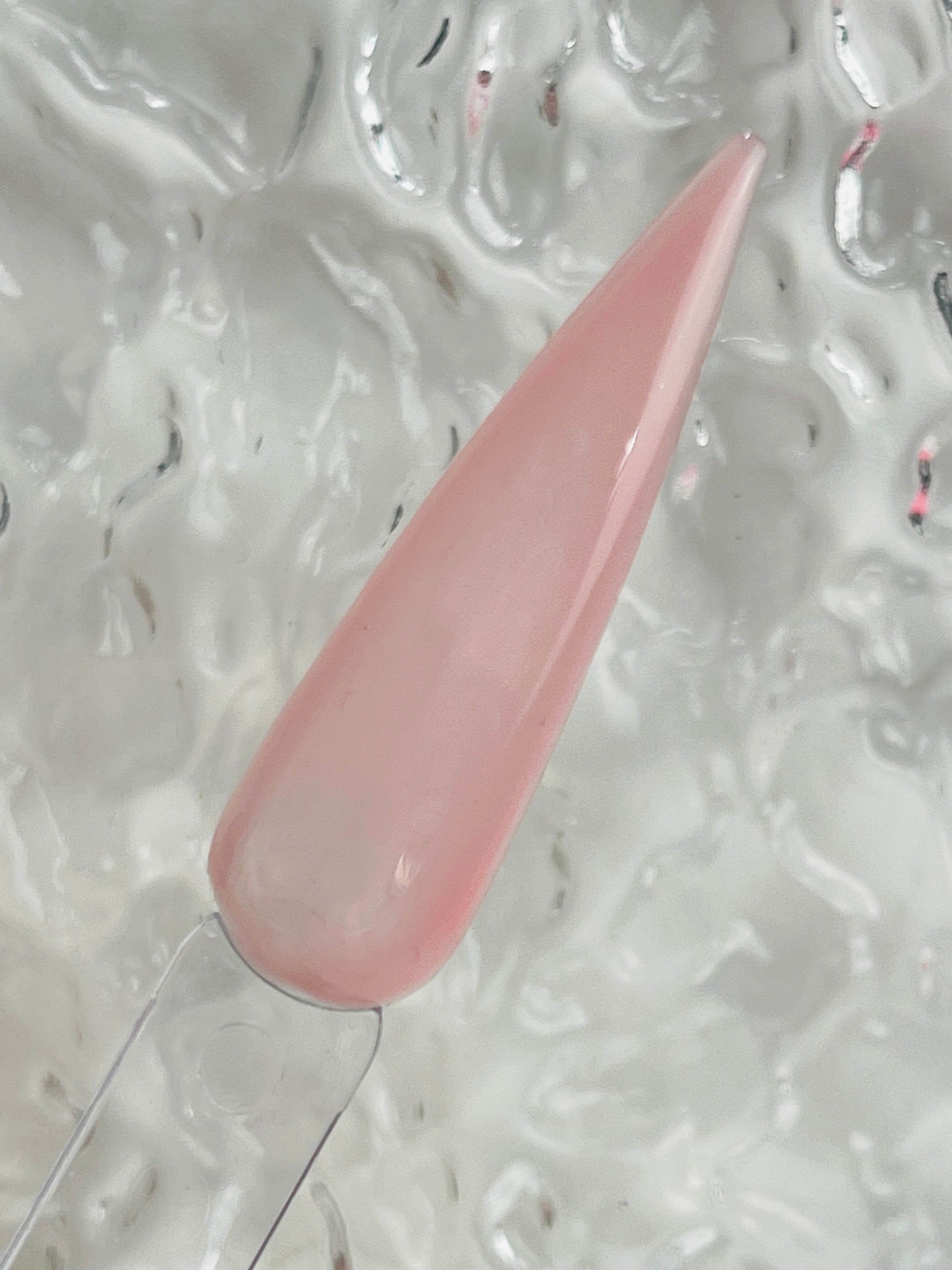 NÜD 018 Tea Rose- HEMA FREE Rubber Base 15ml - Luxie Nail