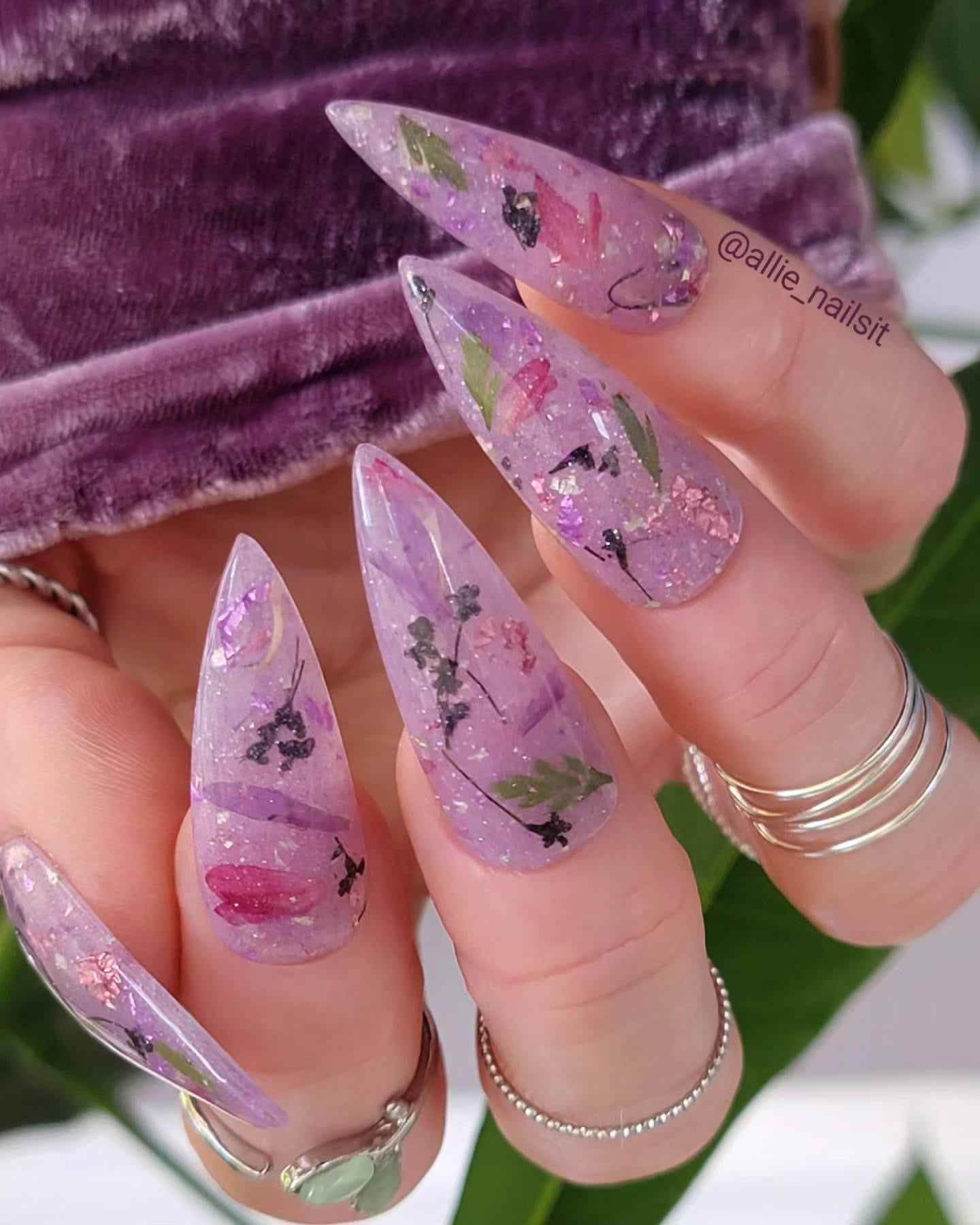 Floral Foil Nails in Soft Light Purple