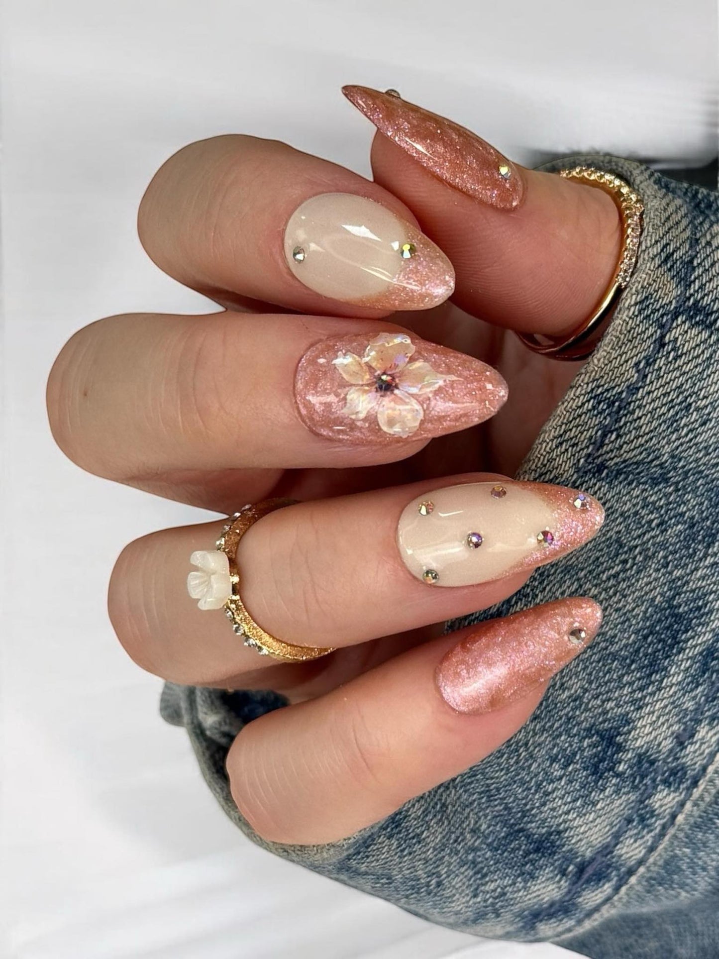 Glow For It Aurora Luxe Gel Polish No. F024 15ml - Luxie Nail
