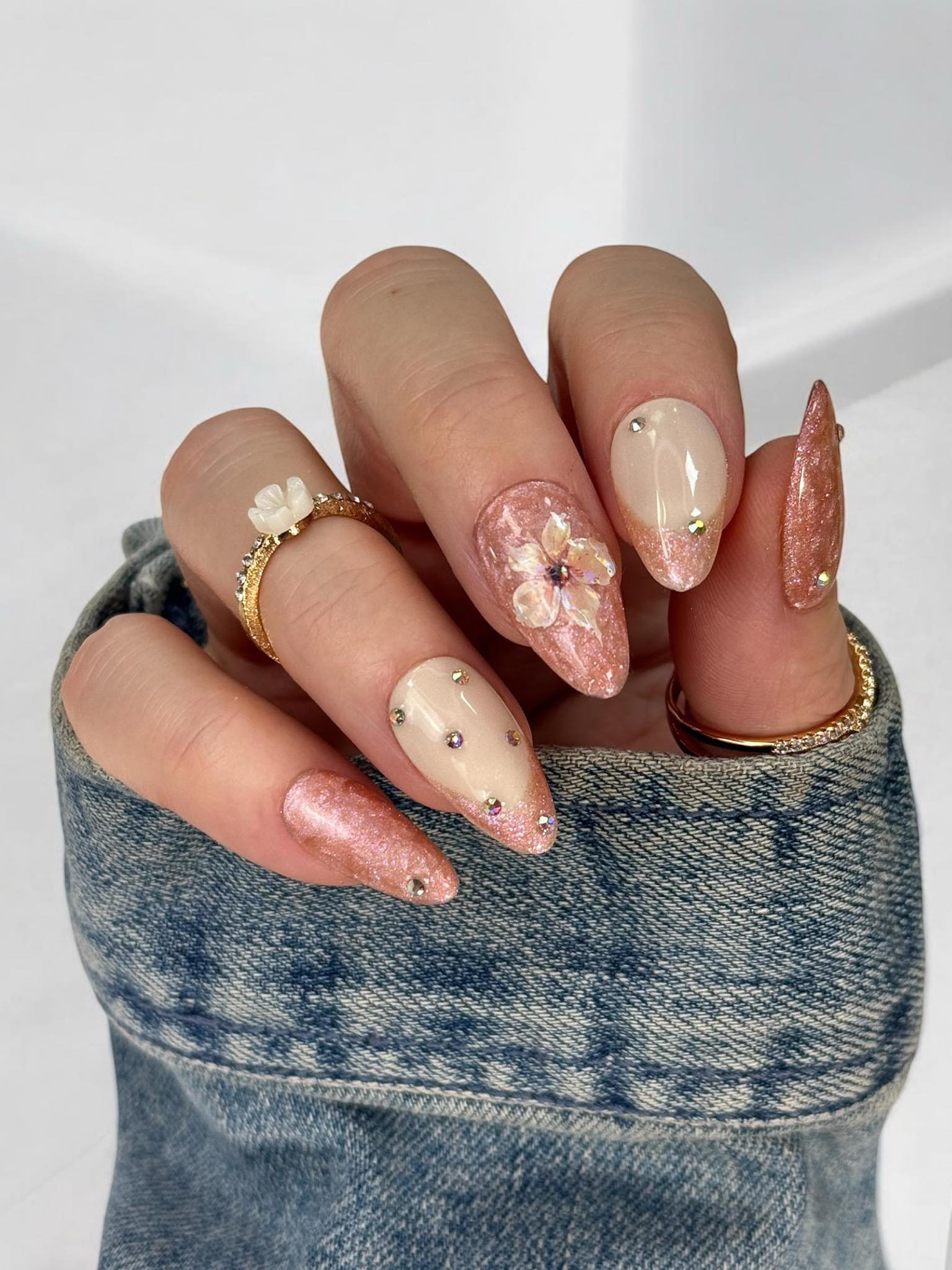Glow For It Aurora Luxe Gel Polish No. F024 15ml - Luxie Nail