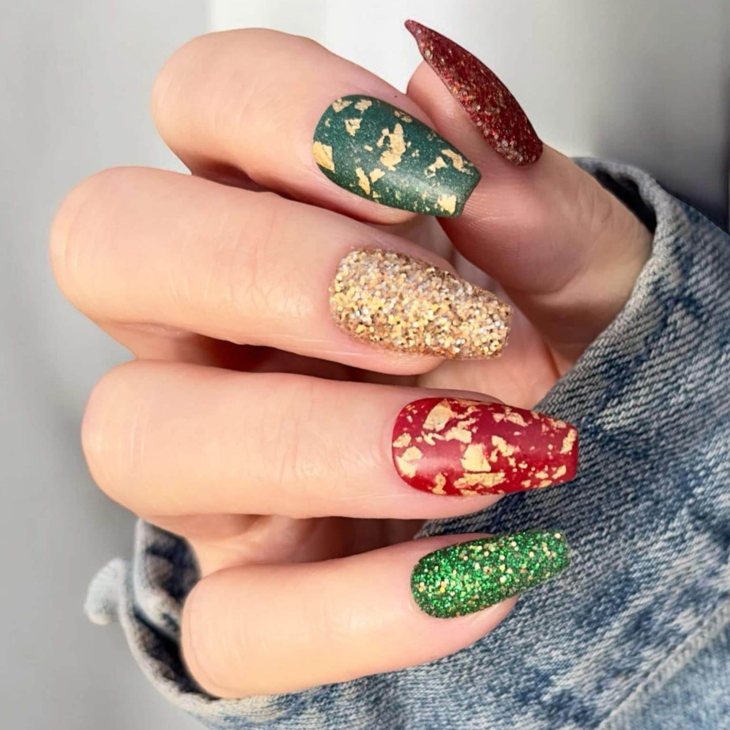 Gilded Holiday Trio Acrylic Dip Powder- Luxie Nail