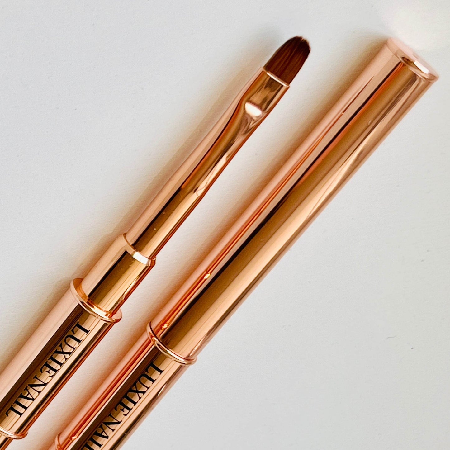 Luxe Rose Gold Dual-End Gel Brush | 8mm Flat & Oval Tips - Luxie Nail