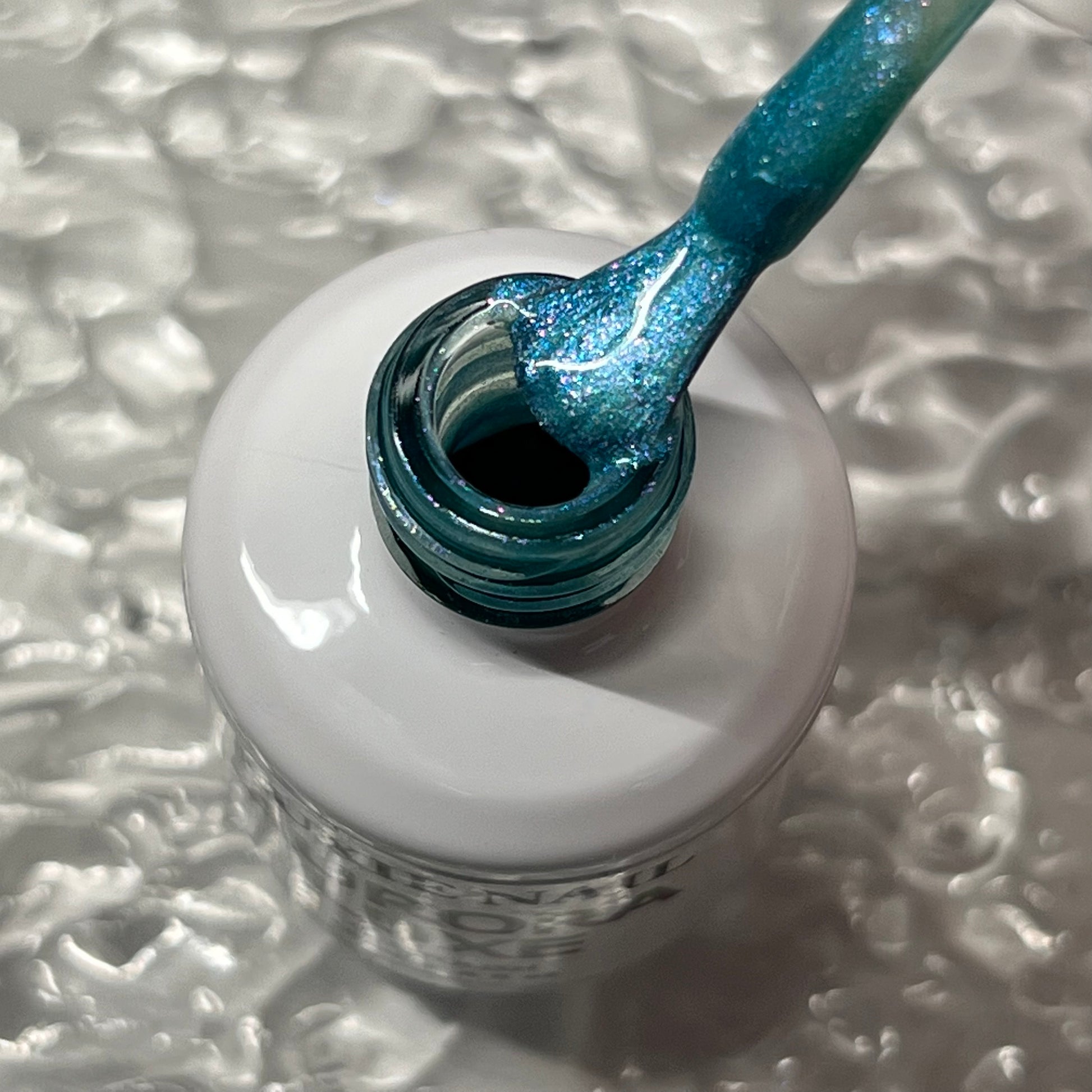 Frozen Fantasy- Aurora Luxe Gel Polish No. F023 15ml - Luxie Nail