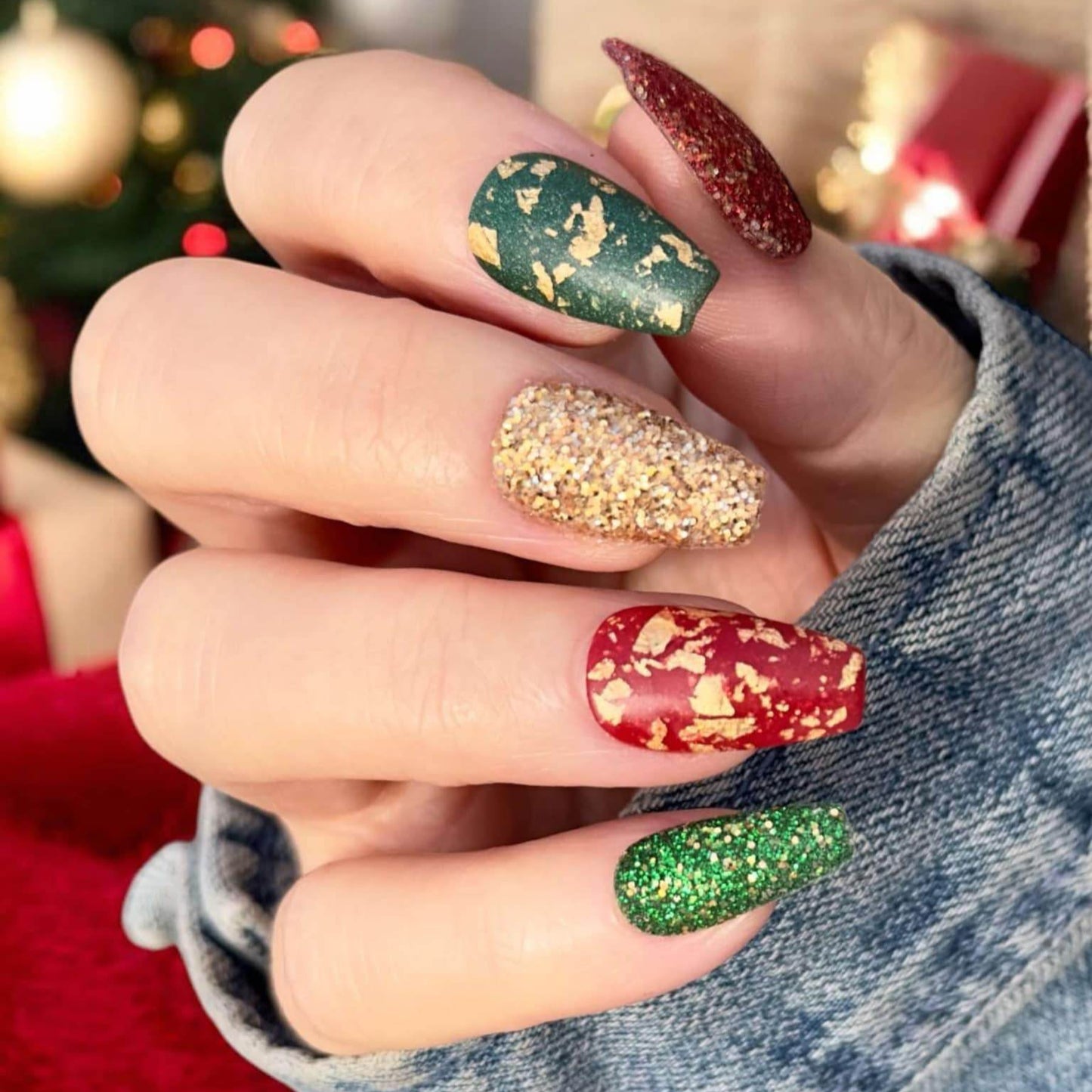 Gilded Holiday Trio Acrylic Dip Powder- Luxie Nail
