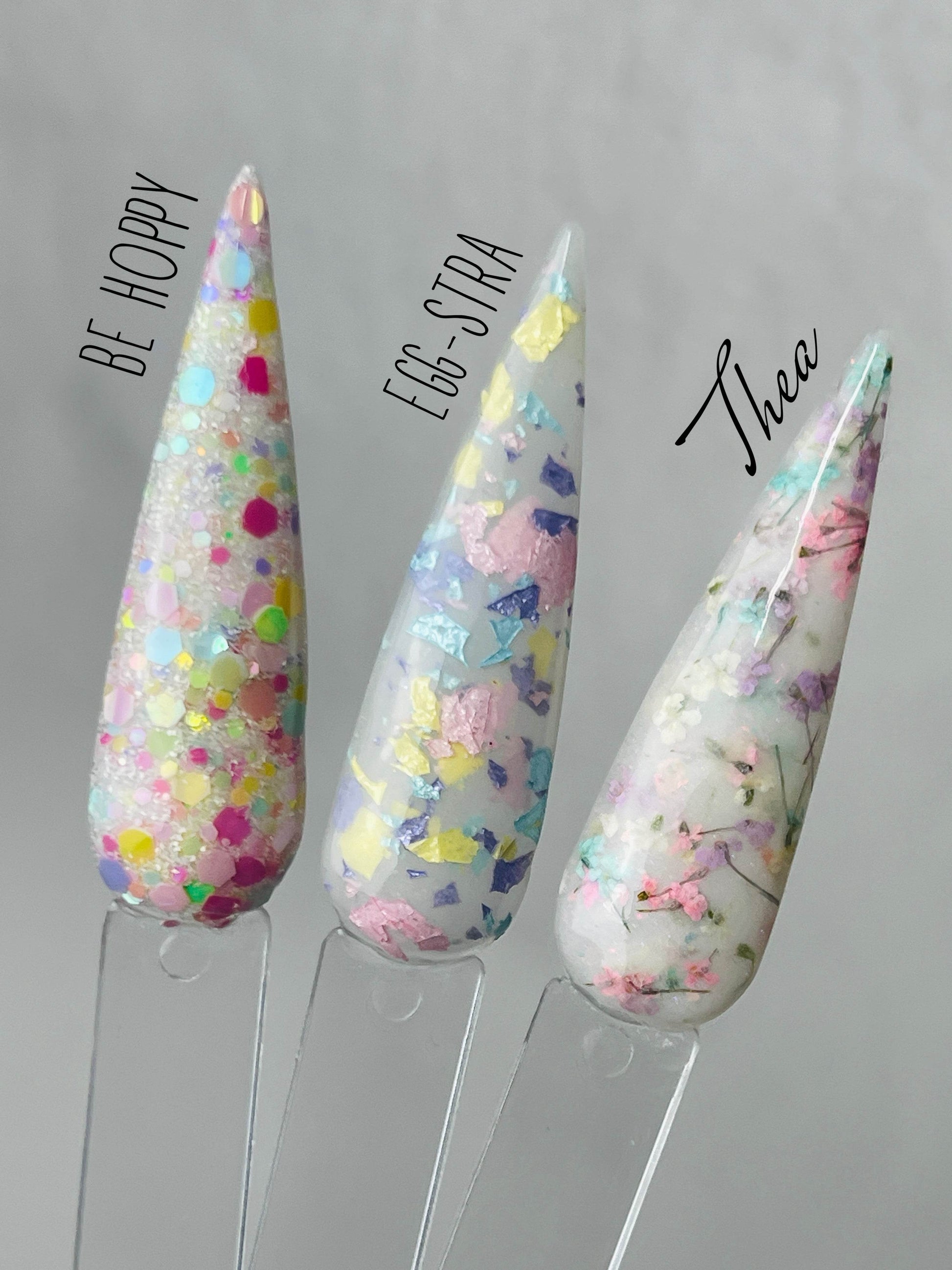 Thea Acrylic Dip Powder- Luxie Nail