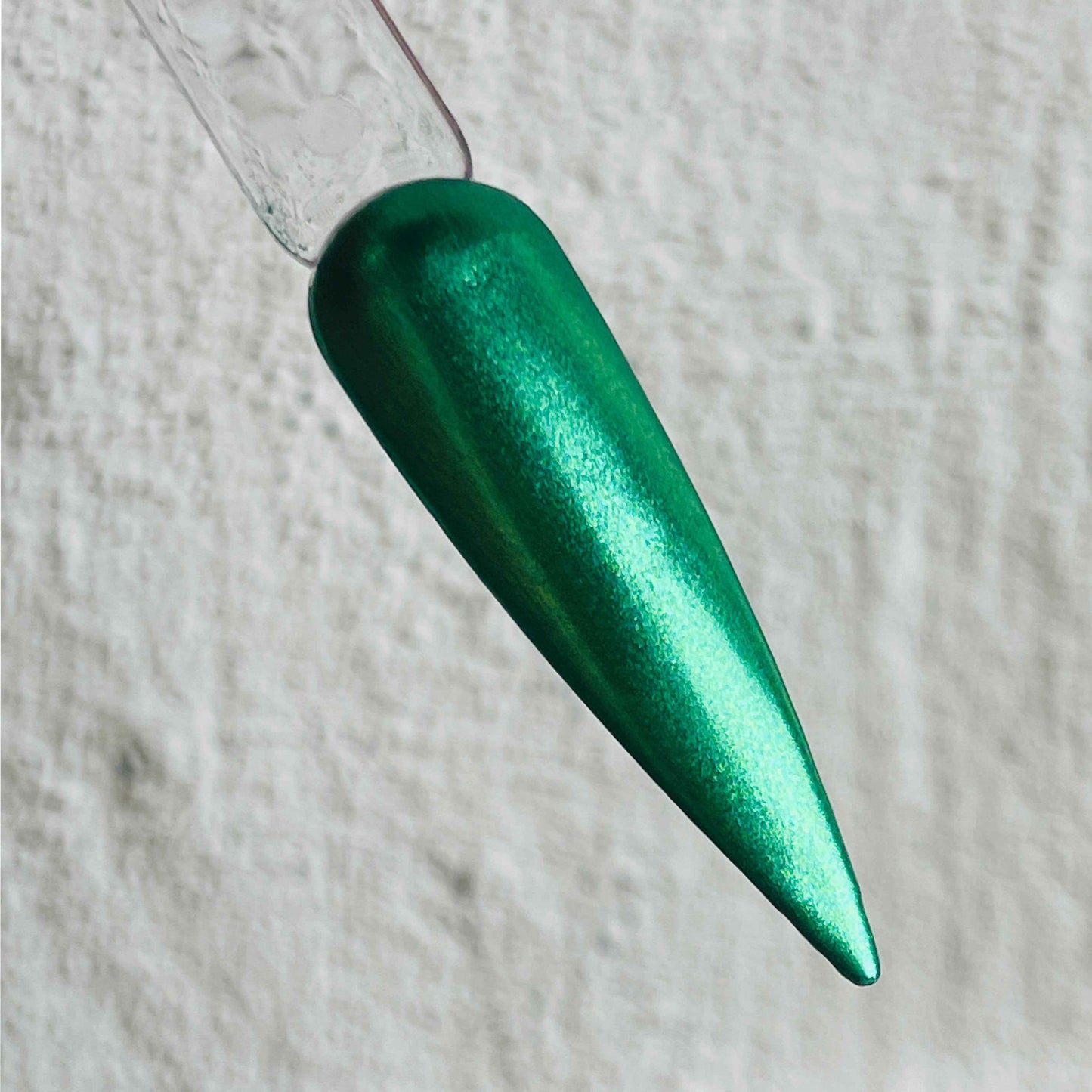 British Racing Green Chrome Nail Powder 1g. - Luxie Nail