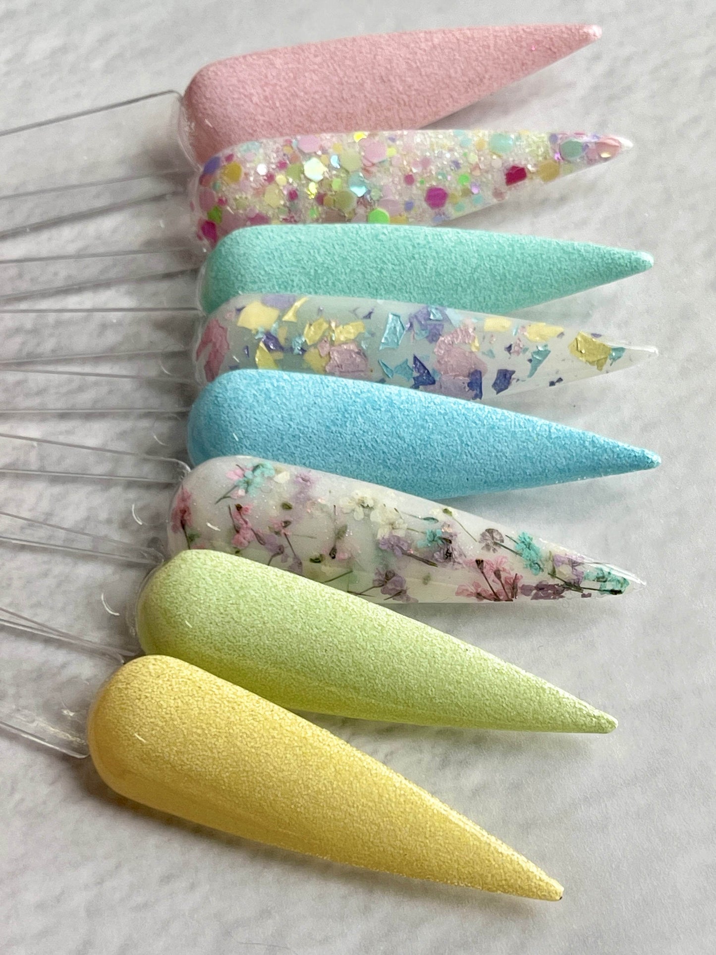 Off The Peep End Acrylic Dip Powder- Luxie Nail