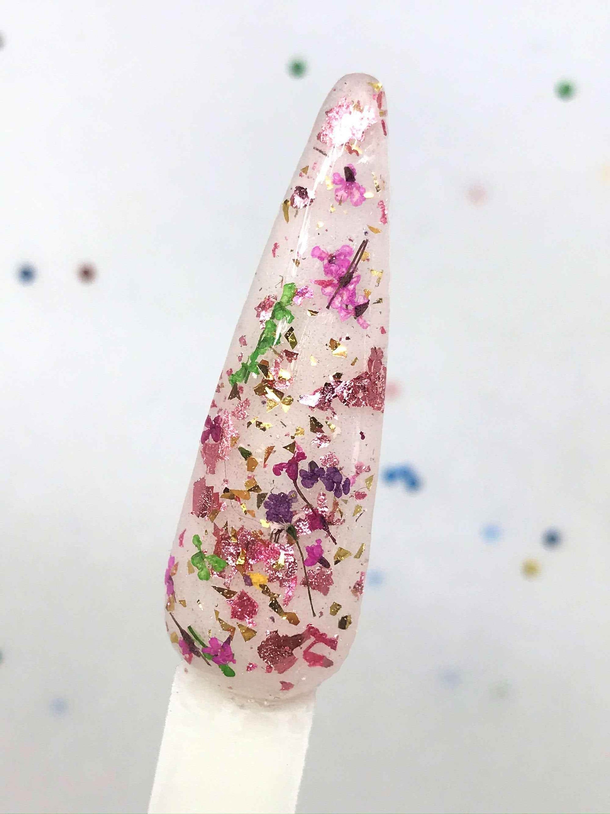 Lola Acrylic Dip Powder- Luxie Nail