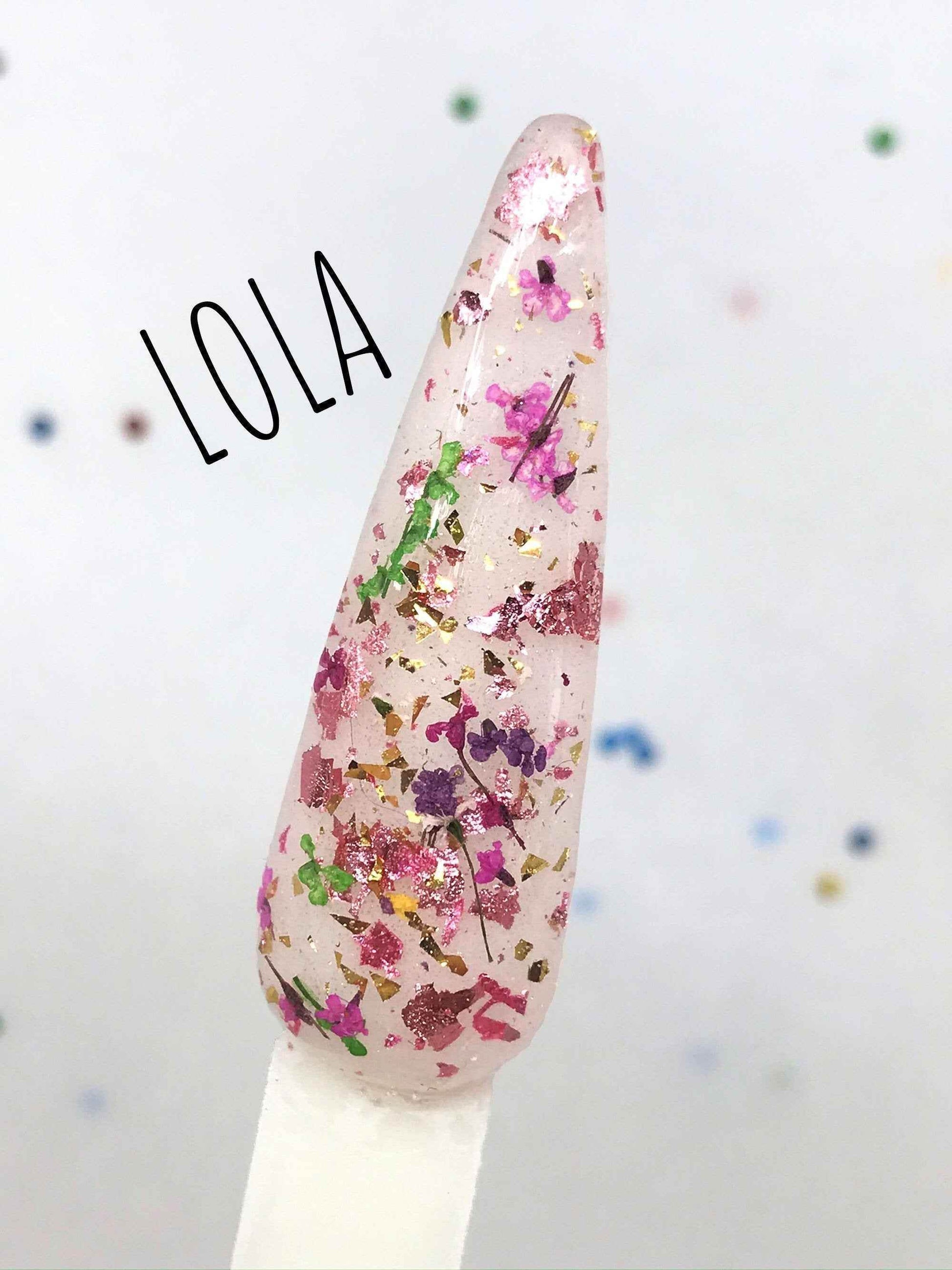 Lola Acrylic Dip Powder- Luxie Nail
