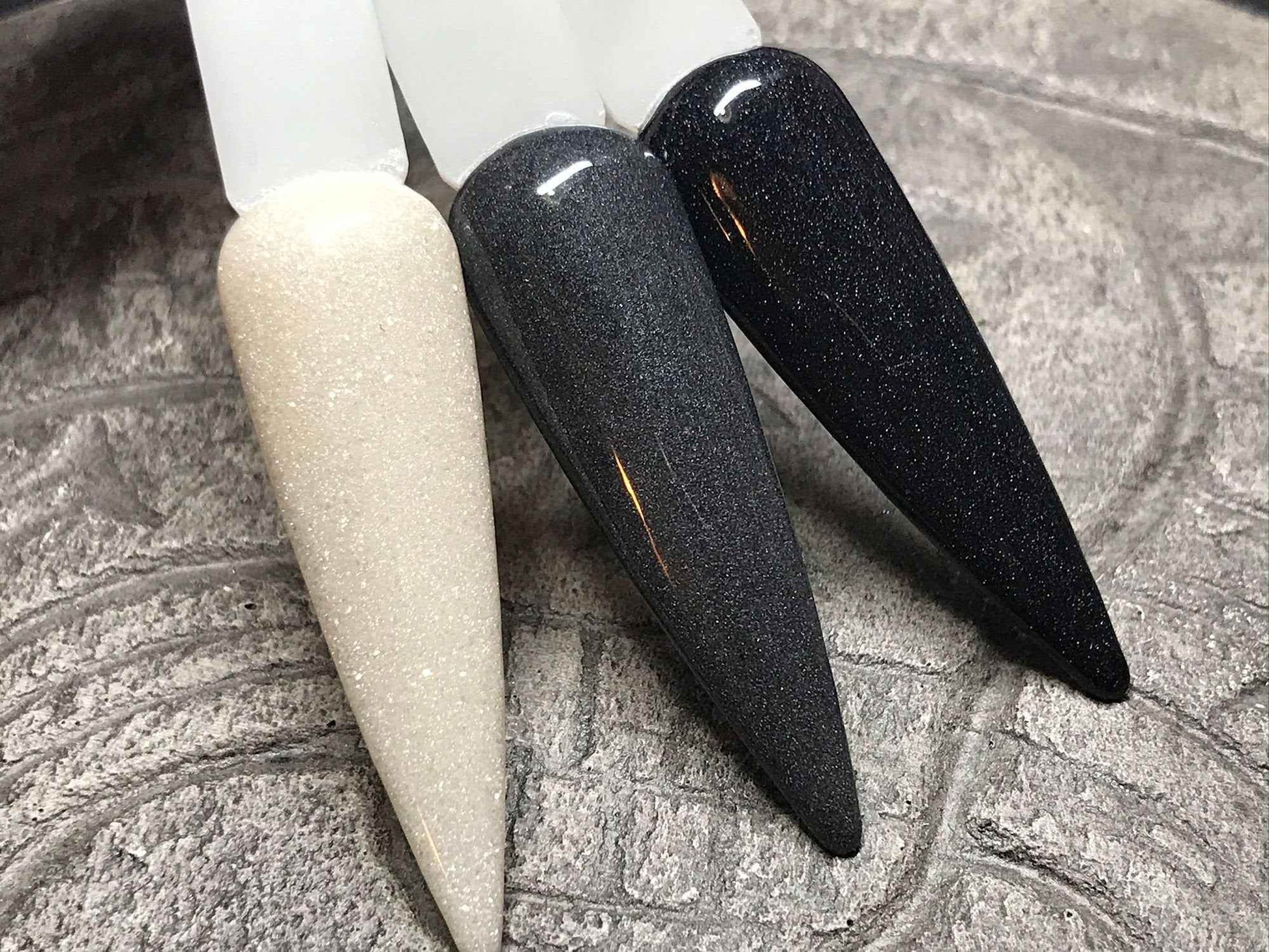 Castine - Luxie Nail